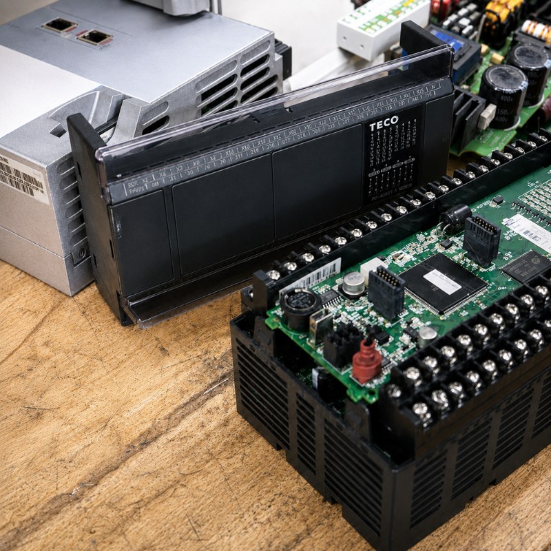 sửa chữa plc teco